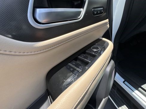 Used 2025 INFINITI QX80 Pure RWD image 24