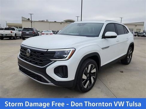 New 2026 Volkswagen Atlas Cross Sport SE AWD/4WD image 8