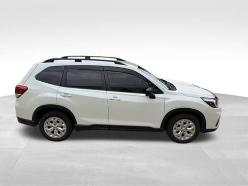 Used 2019 Subaru Forester w/ Alloy Wheel Package AWD/4WD image 2