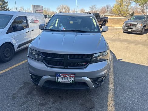 Used 2017 Dodge Journey Crossroad w/ Popular Equipment Group image 3