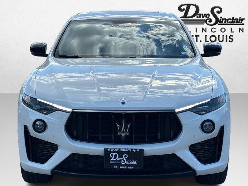 Used 2022 Maserati Levante Modena AWD/4WD image 8