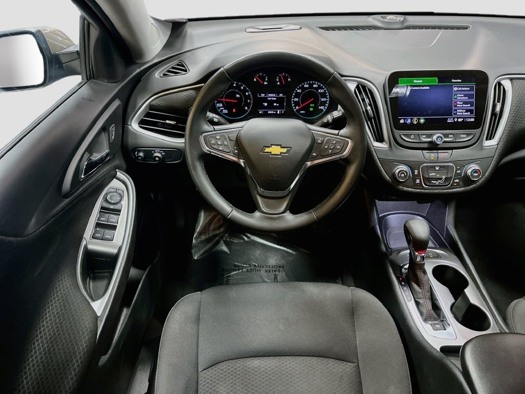 Used 2025 Chevrolet Malibu RS FWD image 21