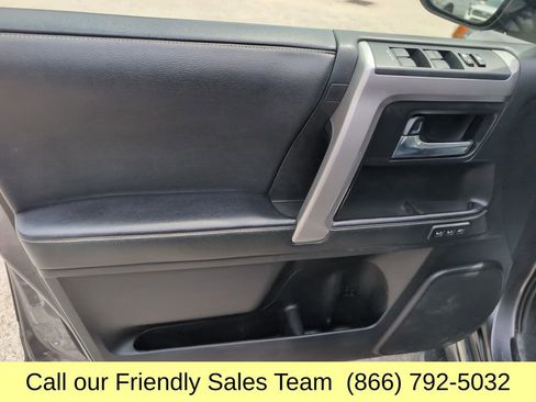 Used 2021 Toyota 4Runner Limited AWD/4WD image 13