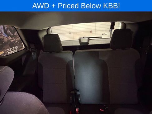 Used 2018 Chevrolet Traverse LT AWD/4WD image 17