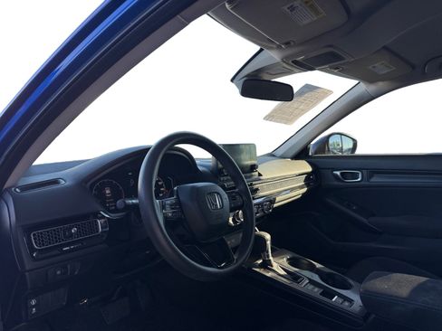 Used 2023 Honda Civic LX image 9