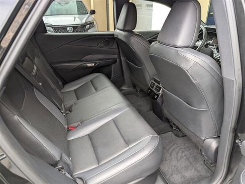 Used 2025 Lexus RX 350 Premium image 29