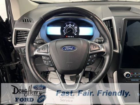 Used 2023 Ford Edge SEL image 40