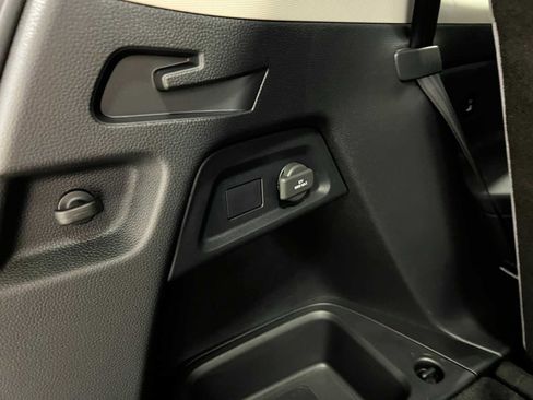 New 2025 Honda Pilot EX-L image 32