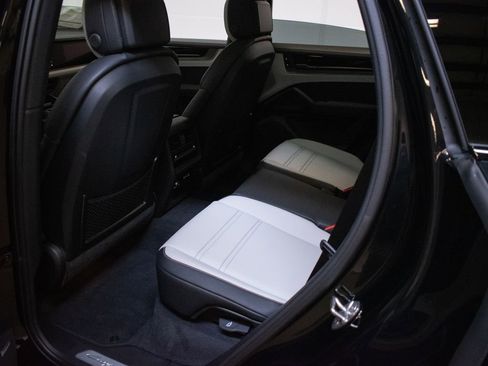 New 2026 Porsche Cayenne S AWD/4WD image 23