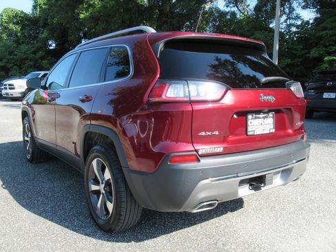 Used 2020 Jeep Cherokee Limited w/ Luxury Group AWD/4WD image 5