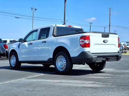 New 2025 Ford Maverick XL image 4