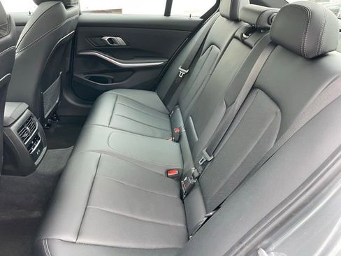 Used 2023 BMW 330i xDrive Sedan w/ Premium Package image 7