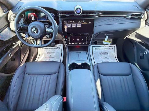 New 2025 Maserati Grecale Modena image 16