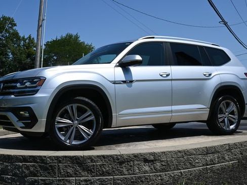 Used 2018 Volkswagen Atlas SE w/ R-Line Package AWD/4WD image 1