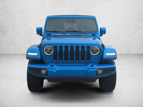 Used 2022 Jeep Wrangler Unlimited Sahara AWD/4WD image 2