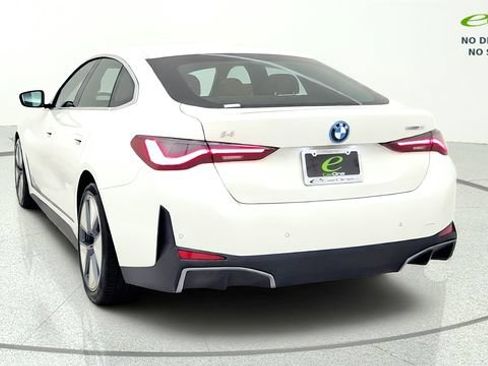 Used 2023 BMW i4 eDrive35 w/ Premium Package RWD image 7
