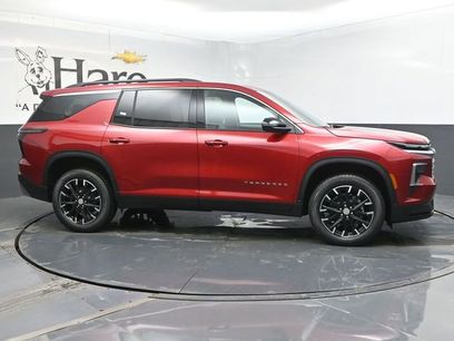 New 2026 Chevrolet Traverse LT w/ Sun and Wheel Package