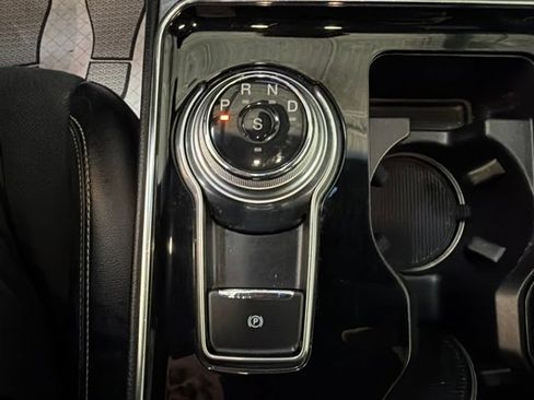 Used 2019 Ford Edge ST w/ Equipment Group 401A AWD/4WD image 19