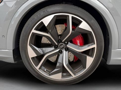 Used 2024 Audi RS Q8 image 9