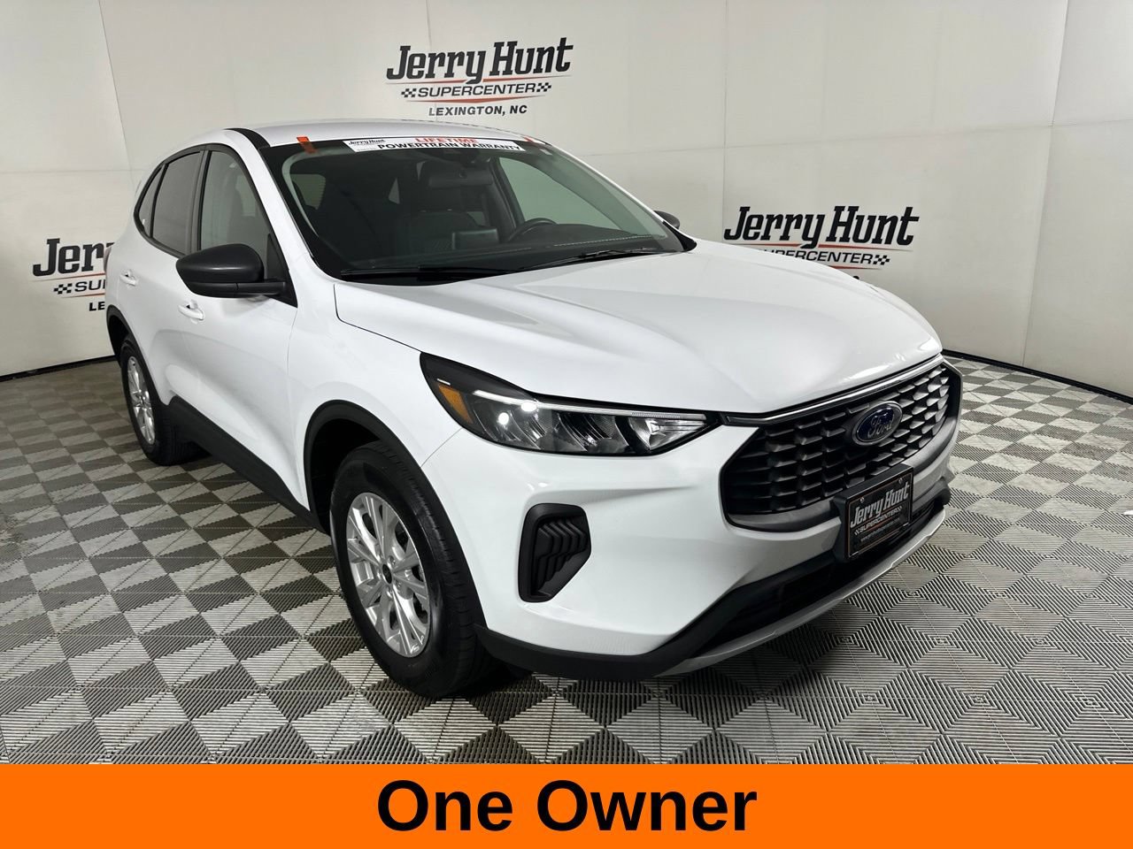 Used 2025 Ford Escape Active AWD/4WD image 4