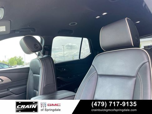 Used 2023 Chevrolet Traverse Premier AWD/4WD image 21