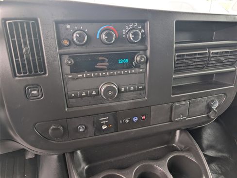 Used 2024 Chevrolet Express 2500 w/ Driver Convenience Package RWD image 18