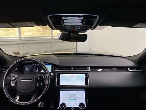 Used 2018 Land Rover Range Rover Velar R-Dynamic SE image 14