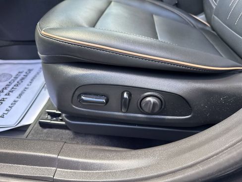 Used 2024 Buick Envista Avenir FWD image 12