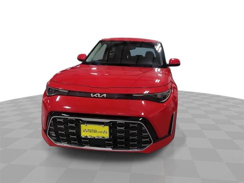 Used 2025 Kia Soul GT-Line w/ GT-Line Technology Package FWD image 3