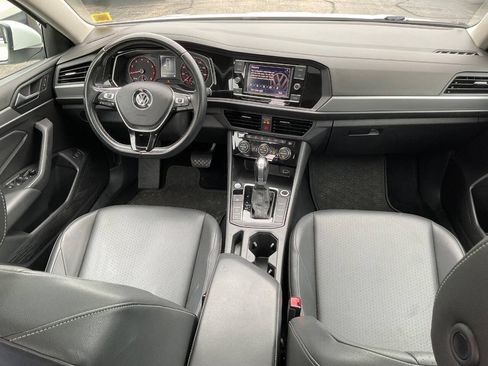 Used 2019 Volkswagen Jetta SE FWD image 15