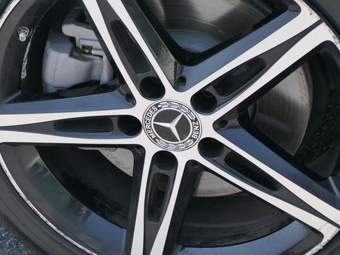 Used 2022 Mercedes-Benz A 220 image 12
