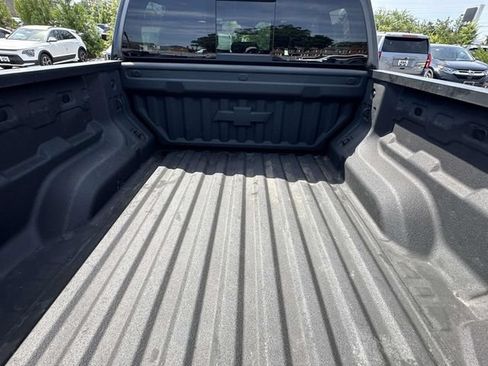 Certified 2025 Chevrolet Colorado ZR2 w/ Technology Package AWD/4WD image 30