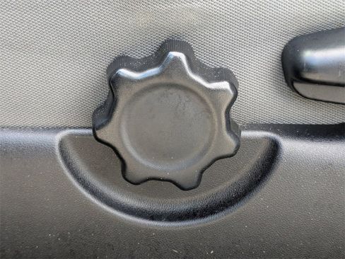 Used 2020 Toyota Tacoma SR image 25