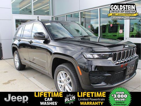 New 2025 Jeep Grand Cherokee Laredo X w/ Luxury Tech Group I image 1