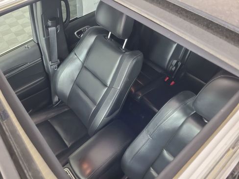 Used 2020 Jeep Grand Cherokee Limited image 9