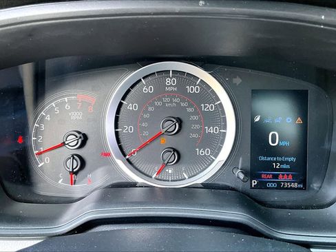 Used 2021 Toyota Corolla SE image 25