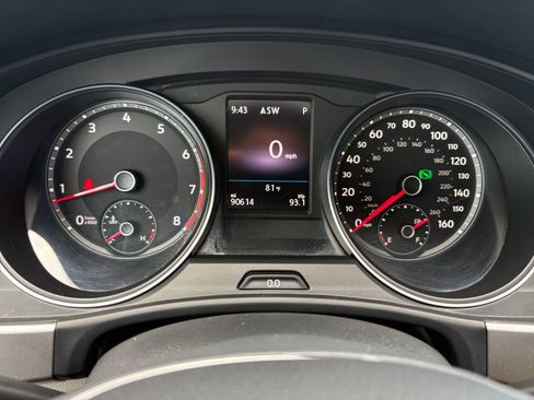 Used 2019 Volkswagen Atlas SE FWD image 18