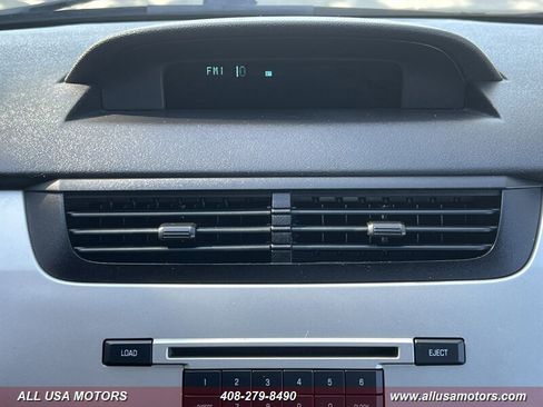 Used 2010 Ford Focus SE FWD image 31