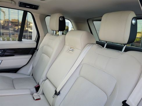 Used 2021 Land Rover Range Rover Westminster Edition image 15