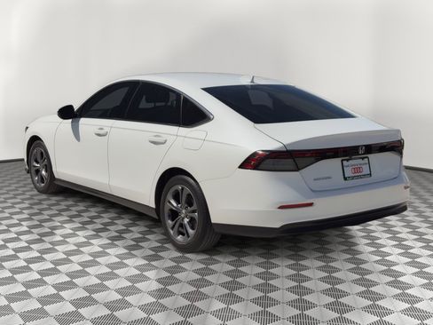 Used 2023 Honda Accord EX image 3