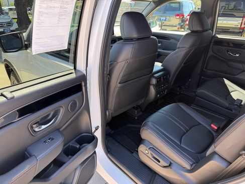 Certified 2026 Honda Pilot TrailSport image 15