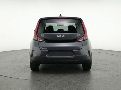 Used 2025 Kia Soul LX w/ LX Technology Package image 7