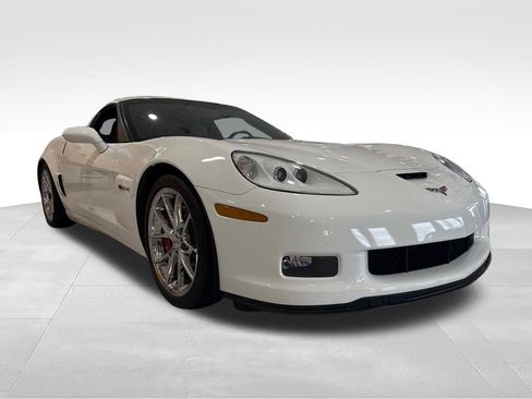 Used 2012 Chevrolet Corvette Z06 w/ 2LZ Preferred Equipment Group RWD image 8