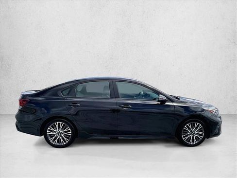 Used 2023 Kia Forte GT-Line FWD image 5