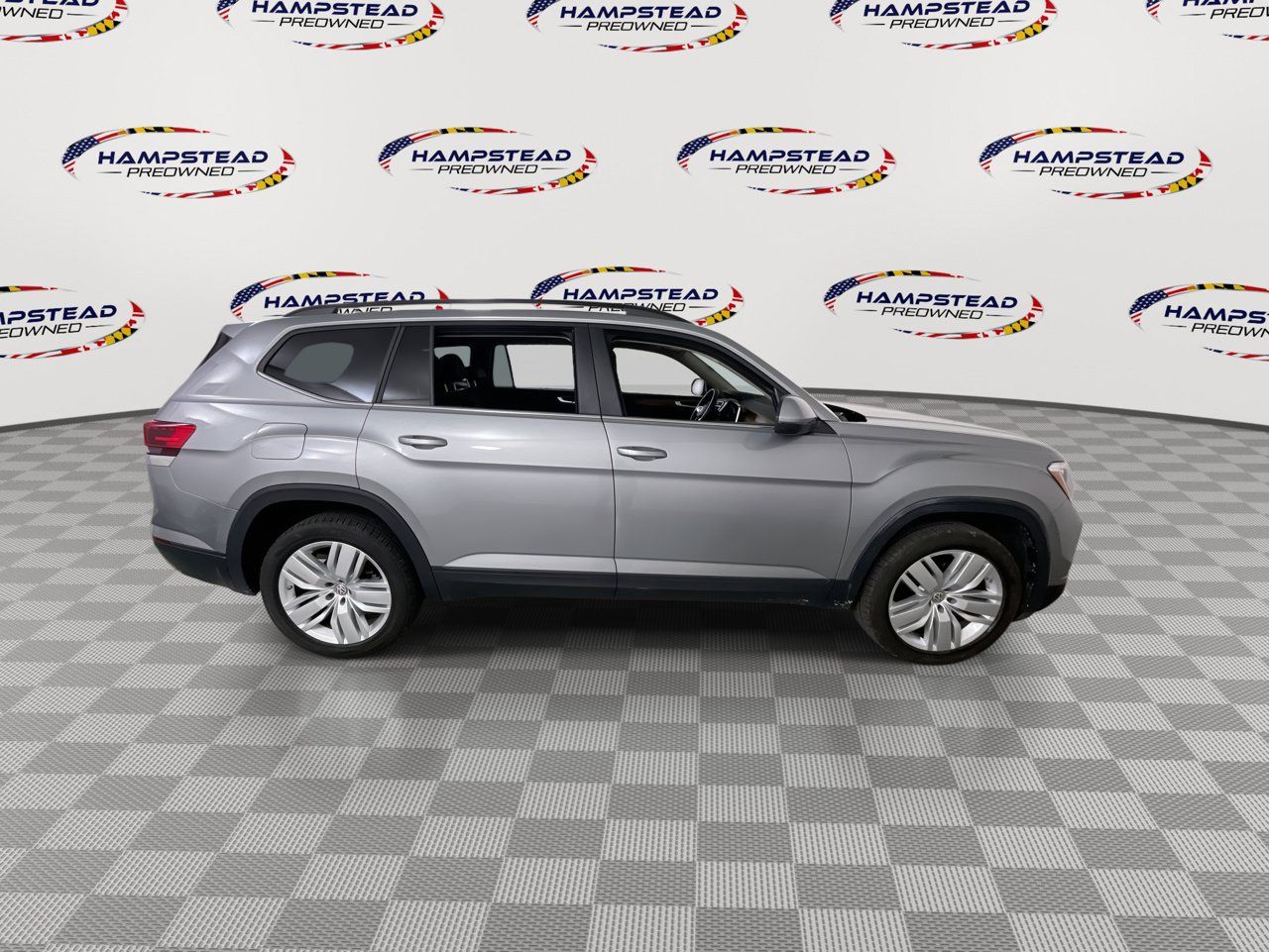 Used 2025 Volkswagen Atlas SE AWD/4WD image 9