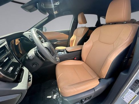 Used 2025 Lexus RX 350 FWD w/ Technology Package image 26