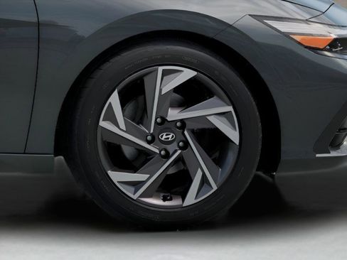 New 2026 Hyundai Elantra SEL Sport Premium FWD image 8