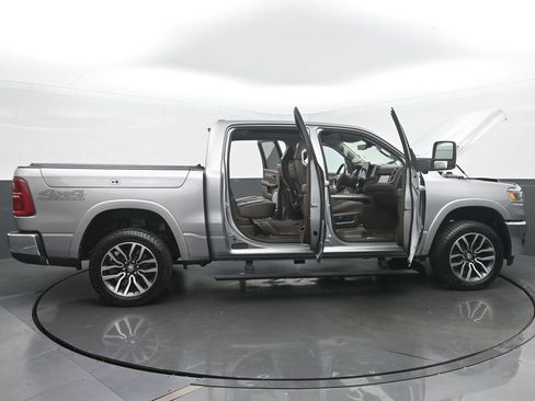 Used 2025 RAM 1500 Limited AWD/4WD image 59