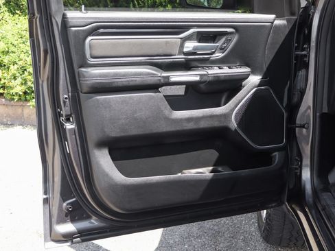 Used 2022 RAM 1500 Laramie w/ Sport Appearance Package AWD/4WD image 18