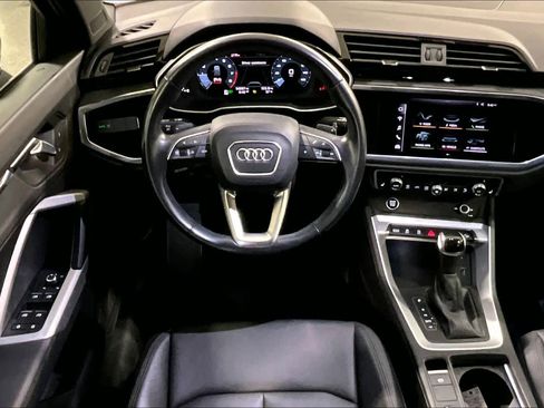 Used 2021 Audi Q3 2.0T Premium w/ Convenience Package image 6